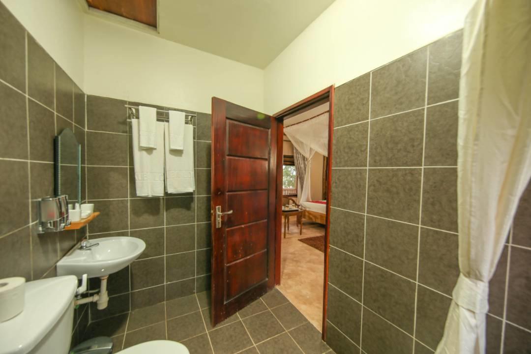 Pakuba Safari Lodge Nwoya Eksteriør bilde